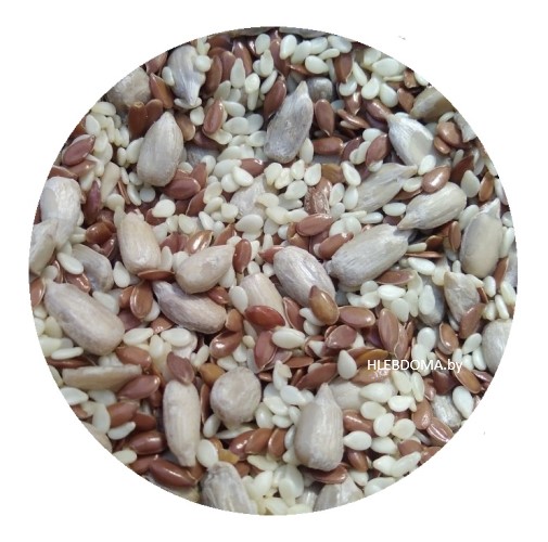 Смесь семян для добавления в йогурт или выпечку, 200г.